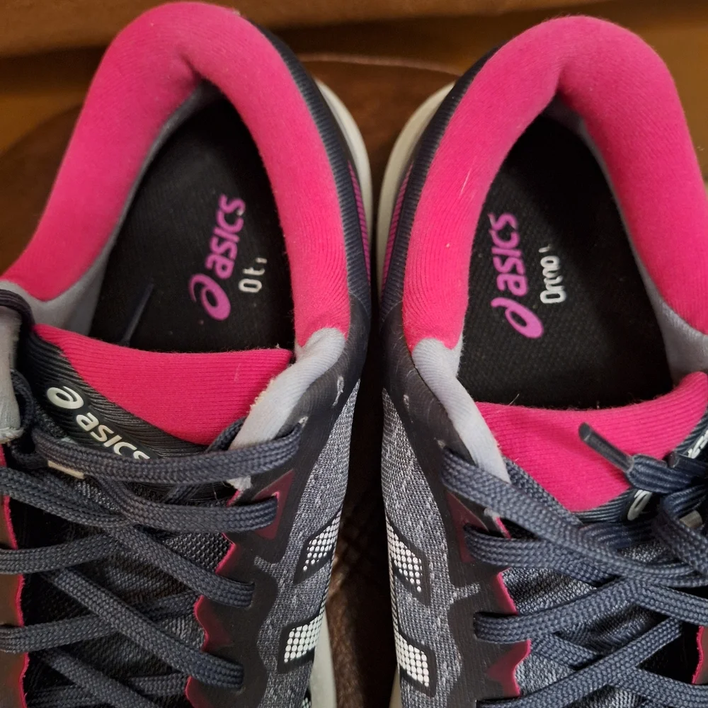 Asics GEL-Pulse 13 Gray and Pink Women's Running Shoes